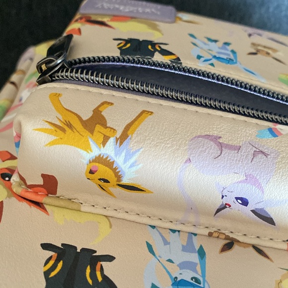 Gently Used Loungefly Eevee Evolutions / Eeveelutions Watercolor Mini Backpack - Picture 14 of 17